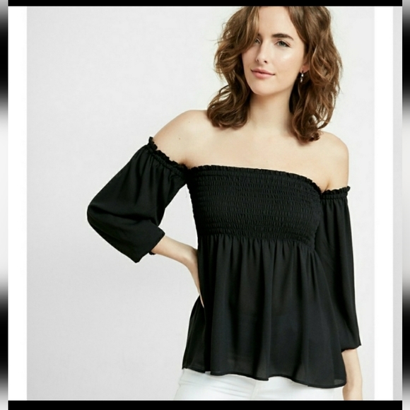 Express of the shoulder shirt - Picture 5 of 5